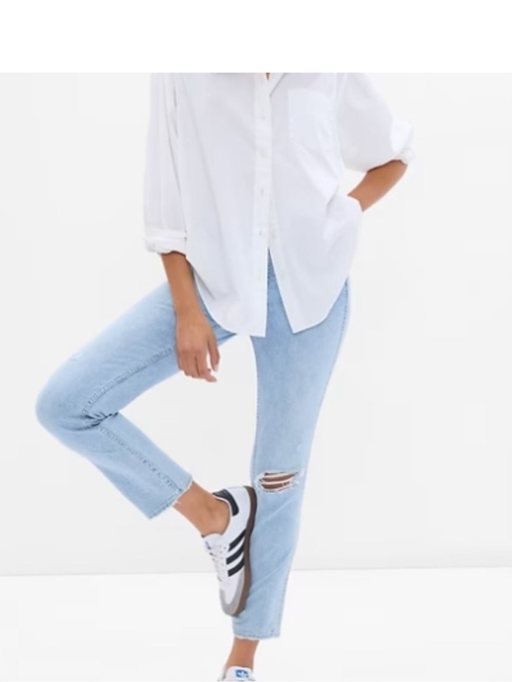 NWT Gap Mid Rise Vintage Slim Ankle Length Light Wash Distressed 30 Long
